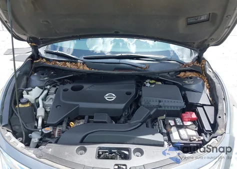 2015 Nissan Altima 2.5 Sv z USA, uszkodzony, nr VIN 1N4AL3AP0FC217005